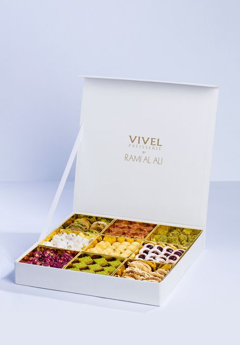 Rami Al Ali Creates Limited Edition Ramadan Box With Vivel Patisserie Sweet Box Packaging Design, Ramadan Treat Boxes, Eid Treats Boxes, Ramadan Box Design, Ramadan Packaging Gift Boxes, Ramadan Iftar Boxes, Eid Boxes, Ramadan Desserts, Bake Sale Packaging