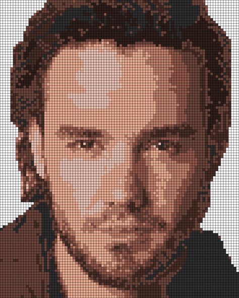 One Direction Pixel Art, Louis Tomlinson Cross Stitch, 5sos Alpha Pattern, One Direction Alpha Pattern, Metallica Alpha Pattern, Alpha Patterns Music, Pixel Art Grid, Crochet Tapestry, Pixel Art Pattern