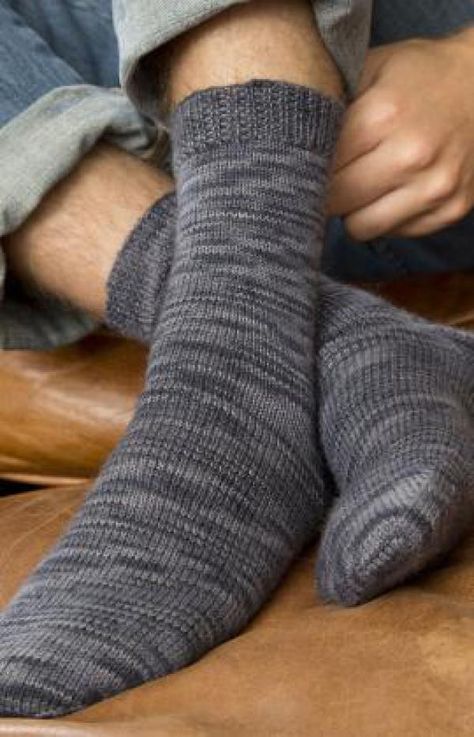 forhim Men Socks Pattern, Men Knitting, Knitted Socks Free Pattern, Cast On Knitting, St 4, Knit Purl, Crochet Sewing, Handmade Socks, Sock Knitting Patterns