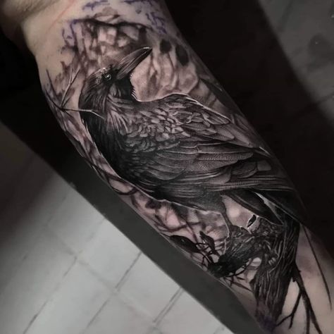 Rabe Tattoo, Crow Tattoo Design, Animals Tattoos, New Tattoo Designs, Crow Tattoo, Raven Tattoo, Black Birds, Basel Switzerland, Dark Art Tattoo