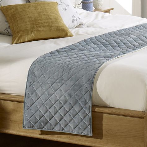 Quilted bedspreads and bed runners made to fit any size of bed. Ad contrasting cushions to create a stunning effect. Bed Runners Ideas Hotel, Bed Runners Ideas, Striped Bed Sheets, Hotel Bedding Sets, Bed Sheets Online, Bespoke Beds, Striped Bedding, Bed Runner, Luxury Bedding Sets