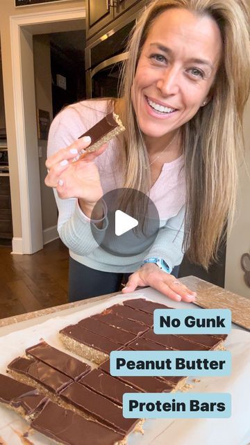 Lori Miggins on Instagram: "SAVE this simple make your own PROTEIN BARS recipe because they are just SOOOO good!  I used to think you had to cut out CARBS and DESSERTS to make any progress on your health + wellness goals! But restriction diets are never sustainable. Instead, I’ve learned to make a healthier version of some of my faves...like this one!  Comment below DESSERT and I’ll send you my free healthy dessert guide and be sure to follow @lorimiggins for more healthy treats!  Dairy Free | Gluten Free | no refined sugar + packed with protein too!   NO GUNK Protein Bars  DRY INGREDIENTS: - 1 cup GF oat flour - 3 servings vanilla protein powder (I use @shakeology - ask me about a discount!) - 2 TBSP chia seeds  WET INGREDIENTS: - 2 TBSP coconut oil - 1/2 cup peanut butter ( I only use @t Protein Bars Homemade Healthy, Make Your Own Protein Bars, Coconut Oil Substitute, Dairy Free Protein Powder, Protein Bars Recipe, Protein Powder Cookies, Homemade Protein Bars, Healthy High Protein Breakfast, Low Fodmap Snacks