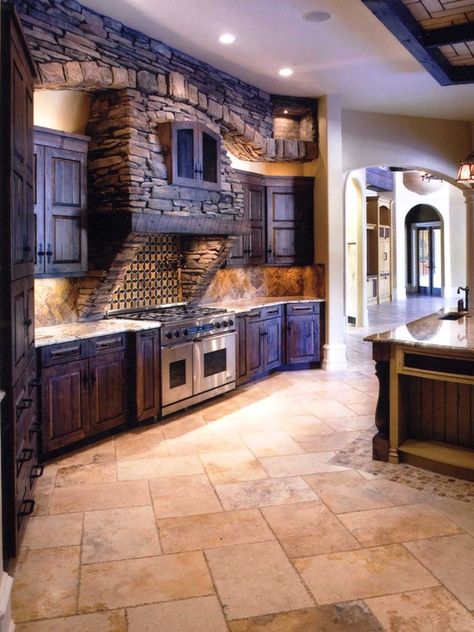 I usually don't like dark kitchens but love these deep rugged cabinets...feels homey Casa Hobbit, Crosby Stills, Kitchen Solutions, Stone Kitchen, Barn Homes, Craftsmen Homes, Wooden Cabinets, Counter Tops, House Goals