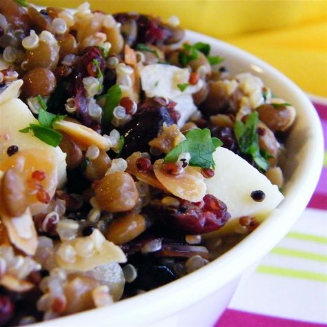 This vibrant lentil quinoa salad has a delicious lemon-honey dressing. Crumbled feta adds a salty zing, while the dried cranberries and walnuts add texture. Dried Cranberries Recipes, Delicious Vegetarian Dinner, Lentils And Quinoa, Dried Lentils, Quinoa Salad Recipes, Lentil Salad, Cranberry Recipes, Roast Dinner, Vegetarian Dinners