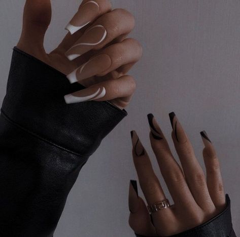 Black Matte Acrylic Nails, Matte Acrylic Nails, Kylie Nails, Queen Nails, Black Acrylic Nails, Prom Nails, Pretty Acrylic Nails, Nails Inspo, Dope Nails