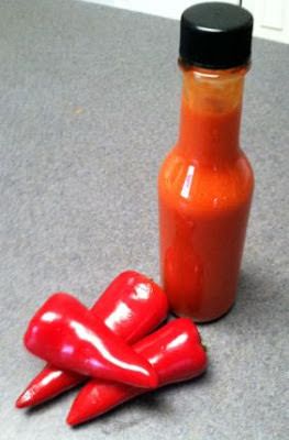 Home Made Hot Sauce, Chili Pepper Sauce, Fresno Peppers, Tabasco Pepper, Pepper Sauce Recipe, Homemade Hot Sauce, Chili Sauce Recipe, Homemade Sauce Recipes, Hot Sauce Recipes