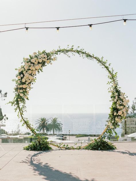 An Elegant Seaside Wedding With A Family Heirloom You'll Just Have to Read About! Oval Wedding Arch Ideas, Floral Arch Wedding Outdoor, Engagement Arch, Beach Wedding Arch, Floral Arch Wedding, Metal Wedding Arch, Wedding Background Decoration, Wedding Ceremony Arch, Boho Beach Wedding