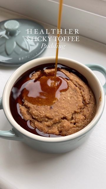 Sticky Date Baked Oats, Sticky Toffee Pudding Healthy, Healthy Sticky Toffee Pudding, Healthy Sticky Date Pudding, Instant Pot Sticky Toffee Pudding, Microwave Sticky Toffee Pudding, Hell’s Kitchen Sticky Toffee Pudding, Sticky Date Pudding, Caramel Pudding