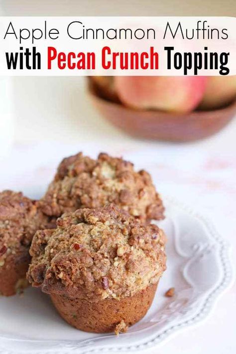 Crunch Topping Recipe, Apple Cinnamon Muffins Recipe, Pecan Crunch, Crunch Topping, Apple Muffin Recipes, Pecan Muffins, Apple Cinnamon Muffins, Cinnamon Muffins, Crunchy Pecans