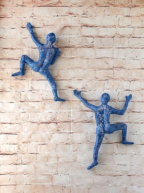 Sports Decor, Sculpture Wall, 3d Wall Decor, Metal Tree Wall Art, Art Rock, Metal Wall Sculpture, Sports Decorations, Metal Tree, Wire Sculpture