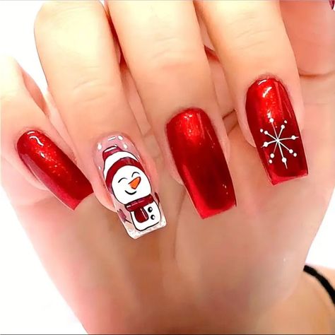 Work Nails Professional, Fancy French Manicure, Christmas Inspired Nails, Lilac Nails Design, Warrior Tattoo Sleeve, Snowman Nails, Nails Professional, Butterfly Nail Designs, New Years Nails