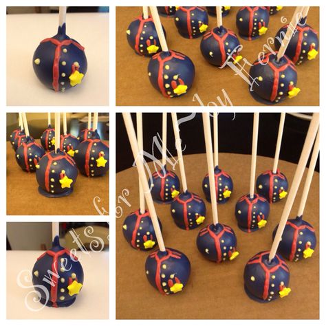 Marine uniform cake pops Semper Fi! Marine Corp Birthday Party Ideas, Marine Cake Ideas, Military Send Off Party Ideas, Marine Retirement, Marine Corps Retirement, Marine Party, Usmc Retirement, Usmc Birthday, Marine Cake