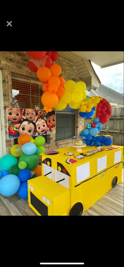 Cocomelon Party Set Up Ideas, Cocomelon Trunk Or Treat Ideas, Cocomelon Sweet Table Ideas, Cocomelon Second Birthday Ideas, Cocomelon Diy Party Ideas, Cocomelon Bus Table, Cocomelon Bday Theme, Cocomelon 3rd Birthday Party Ideas, Coco Melon Birthday Decoration