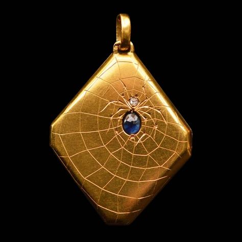 Gold spider web locket circa 1880 - Rocks and Clocks Spider Jewelry, Halloween Charms, Gold Locket, The Spider, Locket Charms, Sell Gold, Jewelry Lookbook, Wedding Watch, Gold Coins