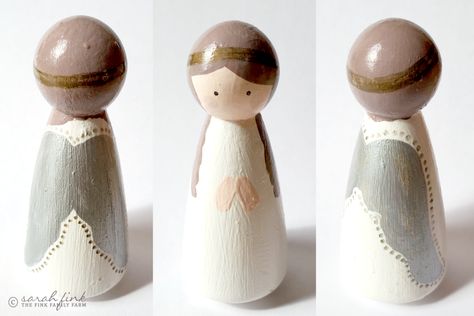 Wooden Peg Angels, Angel Peg Doll Diy, Angel Peg Doll, Peg Doll Angels, Peg Nativity, Peg Doll Angel, Sacrifice Beads, Diy Angel Ornaments, Girls Night Crafts