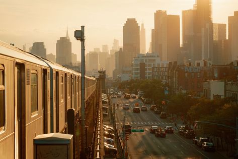 Evening golden hour view from 46th Street–Bliss Street station in Sunnyside, Queens, New York Sunnyside Queens, Rail Transport, Queens New York, Hotel Motel, White Car, Posters Framed, Image House, City Skyline, Golden Hour