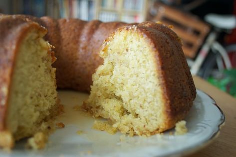 Bergamot Orange Semolina Cake w/ Olive Oil & Thyme. – The Jolly Fox Bergamot Recipes, Orange Semolina Cake, Semolina Cake, Bergamot Orange, Saying Yes, Ingredient List, Thyme, My Mind, Food Inspiration