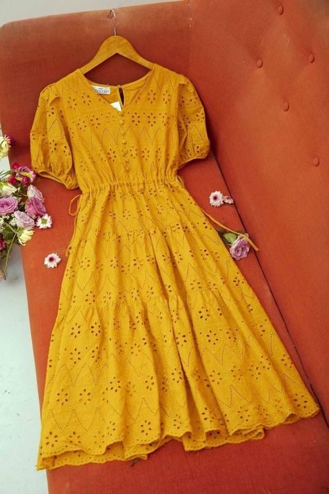 #summerdressdesign #dressdesign #pakistanidress #chickenkari #chikankari #chickankari #angrakhadesign #frockdesign #eiddress #eid2022 #fashion Stylish Tops Fashion, Chicken Kari, Designs Dress, Simple Frock Design, Stylish Kurtis Design, Dress Designing, Simple Frocks, Funky Dresses, Girls Dress Outfits