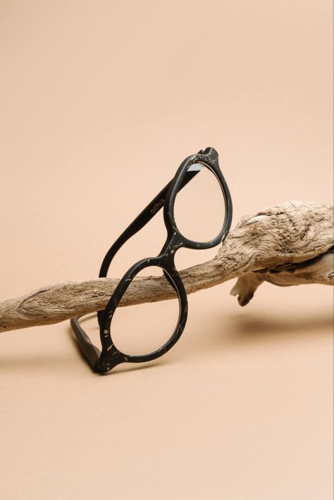 Handmade bio-based glasses made from coffee. All models are gender-neutral. Both trendy and eco-friendly accessory. All eyewear is vegan and zero-waste. #aesthetic #natural #eyewear #glasses #glassesframes #ecofriendly Ecology Aesthetic, Planet Colors, Aesthetic Natural, Eco Friendly Accessories, Eyewear Glasses, Going Natural, Clear Vision, Materials And Textures, Natural Products