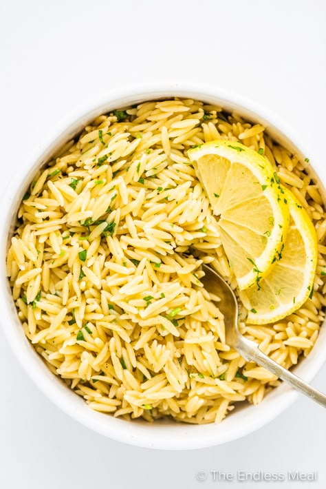 Lemon Orzo Recipes, Lemon Chicken Orzo Pasta, Lemon Butter Orzo, Butter Orzo, Orzo Lemon, Orzo Recipes Side, Orzo Pasta Recipes, Lemon Chicken Orzo, Baked Pork Tenderloin