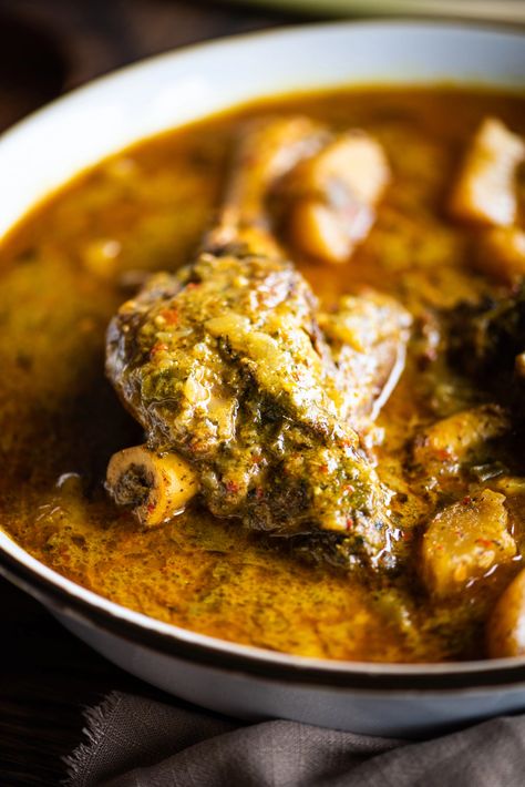 Lamb Shank Curry Indian, Indian Lamb Shank Recipe, Lamb Shank Osso Bucco Recipe, Lamb Neck Recipes, Lamb Shank Curry, Madras Recipes, Instant Pot Curry, Lamb Shanks Recipe, Curry Lamb