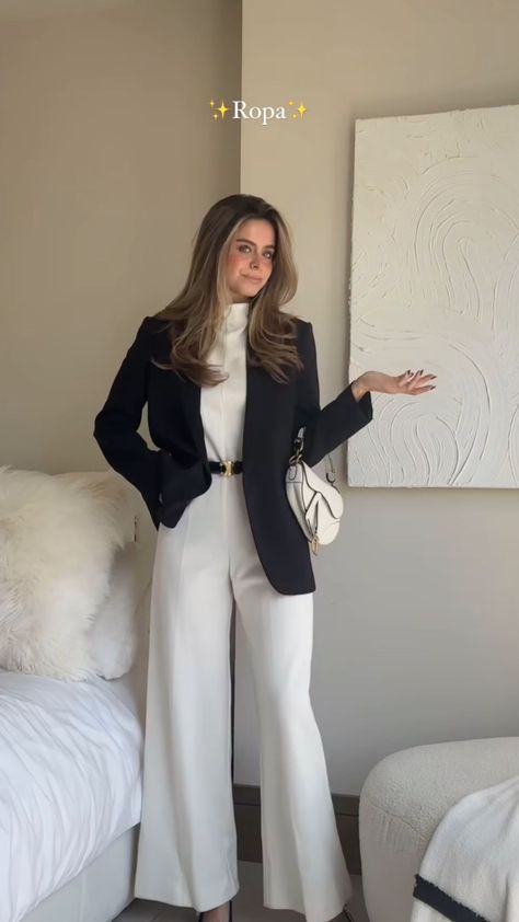 Lawyer Woman Outfit, Business Formal Outfits For Women Classy, Formal Attire Women Business, Blazer Outfits For Women Classy, Ootd Formal, Formal Attire Women, Business Formal Outfit, Outfit Formal Mujer, Young Professional Outfits