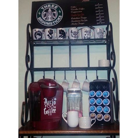 Harry Potter Kitchen, Harry Potter Etsy, Three Broomsticks, Potter House, Coffee Area, Harry Potter Room Decor, Harry Potter Classroom, Kitchen Goals, Harry Potter Bedroom