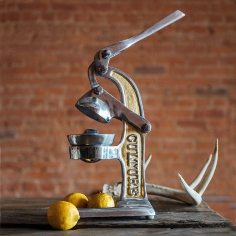 Combine style, ease, and enjoyment with this manual juicer. Sure, it's a lime squeezer and lemon squeezer, but it's more appropriately a juice squeezer. Salud! Juice Squeezer, Dc Apartment, Lime Squeezer, Solid Works, Lemon Juicer, Citrus Squeezer, Manual Juicer, Retro Appliances, Juicer Machine