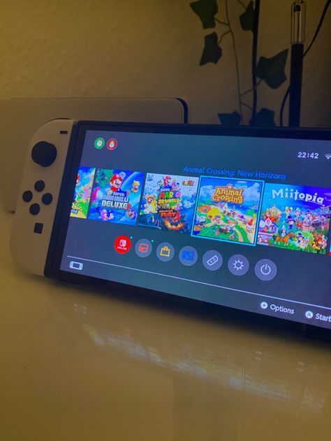 Oled Nintendo Switch Aesthetic, Nintendo Switch Oled Games, Nintendo Oled Aesthetic, Switch Oled Aesthetic, Nintendo Switch Oled Aesthetic, Nintendo Oled, Oled Nintendo Switch, Nintendo Switch Aesthetic, Queerplatonic Relationship