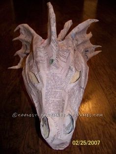 Dragon Halloween Costume, Make A Dragon, Dragon Halloween, Winged Dragon, Paper Mache Animals, Dragon Mask, Theme Harry Potter, Dragon Crafts, Dragon Costume