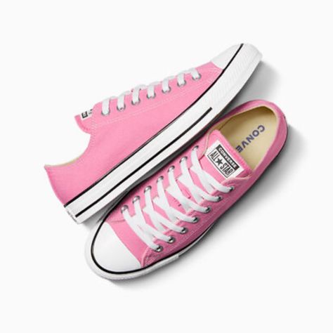 New Converse Lowtop Kids Sneakers Details:: Low Top Canvas Sneakers. Chuck Taylor Ankle Patch. New In Box Low Converse Outfit, Pink Converse Outfit, All Star Pink, Pink Low Top, Low Top Converse, Converse Pink, Converse Shop, Pink Converse, All Stars Converse