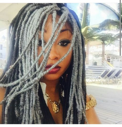 Grey faux locs Grey Dreads Woman, Short Faux Locs Styles, Grey Faux Locs, Gray Dreadlocks, Statement Hairstyles, Silver Locs, Gray Locs, Faux Locs Marley Hair, Grey Dreads