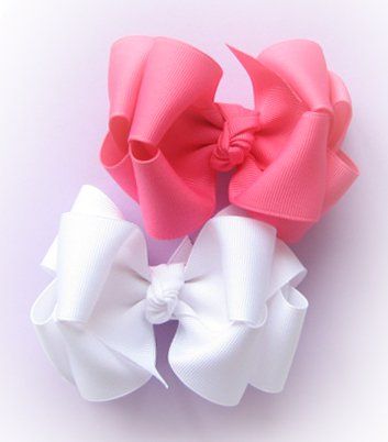 Tutorial--How to make 2 layer boutique hair bows. Hair Bow Instructions, Girls Hair Bows Diy, Buat Pita, Hair Bow Tutorial, Bows Diy Ribbon, Bows Diy, Bow Headband Hairstyles, Bow Tutorial, Boutique Hair Bows