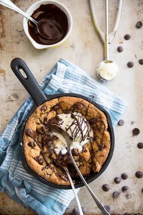 Cast Iron Skillet Cookie, Chocolate Chip Skillet Cookie, Skillet Desserts, Giant Cookies, Foods Ideas, Skillet Chocolate Chip Cookie, Iron Skillet Recipes, Skillet Cookie, Cast Iron Skillet Recipes