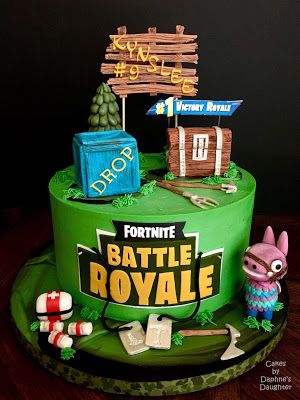 The Bake More: Fortnite Battle Royale Cake with gum paste Loot Llama, Drop Box, Loot Chest, and weapons. Simple Fortnite Cake, Sams Club Cake, Fortnite Birthday Cake, Cake Designs For Boy, Fortnite Cake, Dummy Cake, Cake For Her, Fortnite Birthday, Cake Show