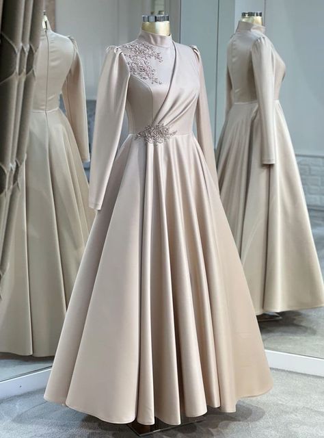 Award Show Dresses Modest, Evening Reception Dress, Modest Bridesmaids Dress, Gowns Dresses Elegant Classy, Modanisa Dresses, Muslim Fashion Dress Gowns, Modest Gowns, Beige Gown, Modest Evening Dresses