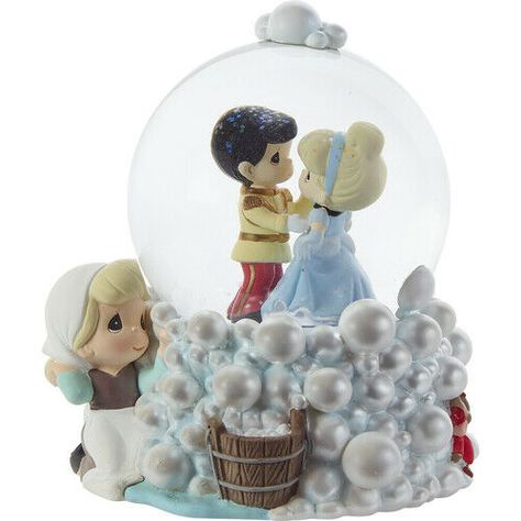 PRECIOUS MOMENTS DISNEY Follow Your Dreams To Happily Ever Cinderella 201115 - $59.99. À VENDRE! Follow the dreams your heart makes, and you will never go wrong. Even while washing floors Cinderella kept a positive attitude and never stopped dreaming. Inspired by Disney’s famous film, this enchanting musical snow globe plays “A Dream Is A Wish Your Heart Makes”. 353902496216 Cinderella Musical, Disney Precious Moments, Musical Snow Globes, Cleaning House, Disney Cinderella, Precious Moments Figurines, Follow Your Dreams, Disney Collectables, Hand Painted Porcelain