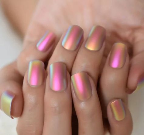 17 Dreamy Pastel Chrome Nail Design Ideas - thepinkgoose.com Dessert Sunset, Pink Gold Nails, Nails Holographic, Pink Summer Nails, Nails Kit, Chrome Nails Designs, Sunset Pink, Nagel Tips, Manicure Tips