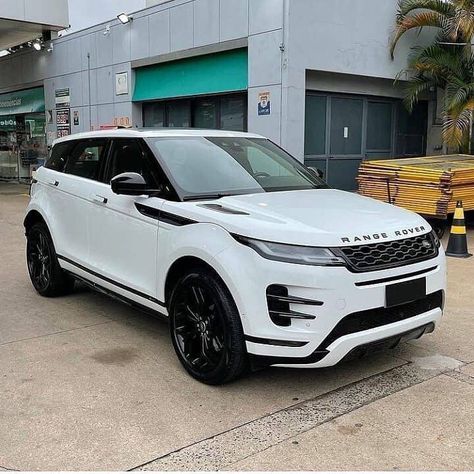 White Range Rover, Range Rover White, Dream Cars Range Rovers, Range Rover Car, Luxury Cars Range Rover, Rich Cars, White Range, Cars Racing, High End Cars