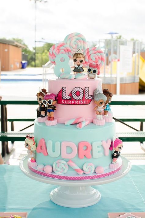 How to Plan an LOL Surprise Inspired Birthday Party Lol Cake Designs Birthday, Lol Dolls Cake Ideas, Lol Omg Birthday Party Ideas, Lol Birthday Party Ideas Cake, Birthday Cake 5 Year Girl, Lol Surprise Dolls Party Ideas Cake, Lol Cakes Birthday Girl, Lol Cake Ideas, Lol Birthday Party Ideas Decorations