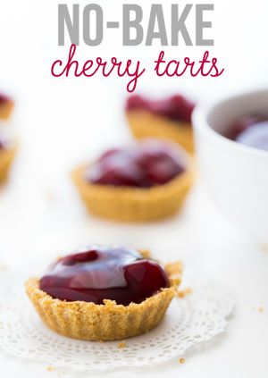 No-Bake Cherry Tarts - Made with a graham cracker crumb crust and stuffed with cherry pie filling. You won't be able to get enough of this easy, no-bake dessert! Healthyish Desserts, Cherry Tarts, Cherry Pie Filling Recipes, Mini Cherry Pies, Graham Cracker Crust Recipe, Crumb Crust, Simply Stacie, Tiny Foods, Pies Recipes