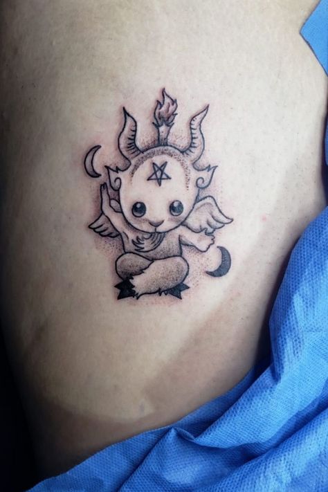 baby baphomet tattoo Gothic Capricorn Tattoo, Baphomet Tattoo Simple, Cute Baphomet Tattoo, Baphomet Tattoo, Gothic Tattoos, Cute Matching Tattoos, Sisters Tattoo, Capricorn Tattoo, Devil Tattoo