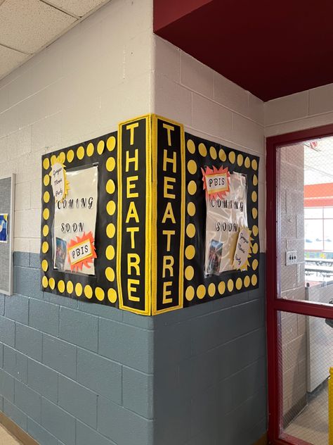 Broadway Sign Aesthetic, Theater Board Ideas, Movie Hallway Decorations School, Movie Theater Classroom Ideas, Theatre Bulletin Board Ideas, Vbs Movie Theme, Theatre Classroom Decor, Jump Art, School Hallway Decorations