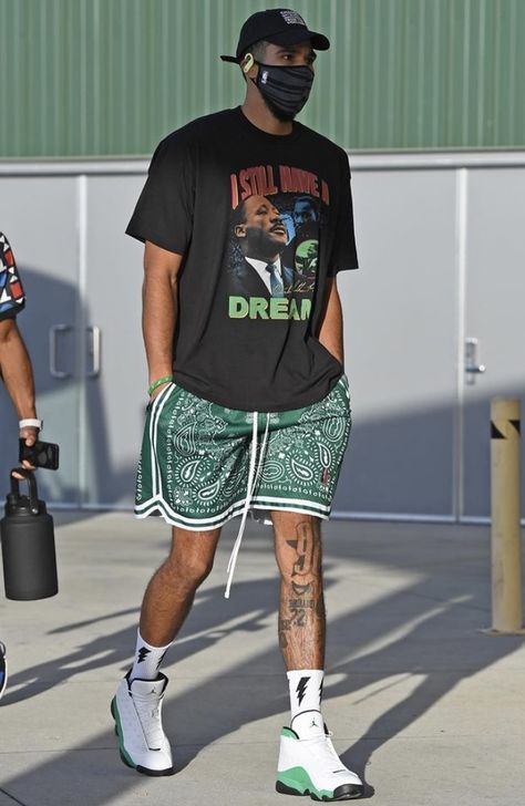 Basketball Shorts Outfit, Crew Socks Outfit, Mens Shorts Outfits, Sock Outfits, Model Outfit, Jayson Tatum, Mens Spring Fashion, Street Fashion Men Streetwear, Mens Fashion Streetwear