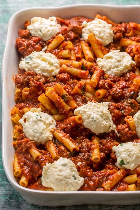 Recipes With Ziti Noodles, The Best Baked Ziti, Best Baked Ziti, Best Baked Ziti Recipe, Poblano Recipes, Cheese Pockets, Pasta With Meat, Baked Recipe, Ziti Recipe