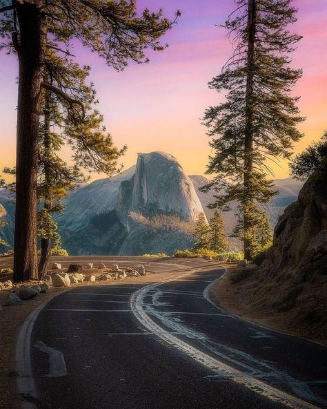 As Instagram photographer @vache.in.focus notes, it's always a thrill when this view meets your eyes upon arriving at Glacier Point! Yosemite Glacier Point, National Parks Usa, Yosemite Valley, In Focus, On The Road Again, Yosemite National, Yosemite National Park, Great Pictures, Monument Valley