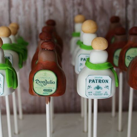 Patron Cake, Tequila Cake, Tequila Drinks Easy, Fruity Alcohol Drinks, Royal Cakes, Cake Pop Decorating, Patron Tequila, Birthday Cake Pops, Tacos And Tequila