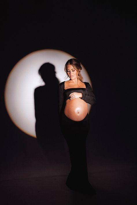 Unique pregnancy ideas, artistic bump photos, maternity , black dress with belly out Unique Bump Photos, Projector Maternity Photography, Maternity Photoshoot Poses Creative, Unique Studio Maternity Shoot, Old Hollywood Maternity Shoot, Maternity Shoot Theme Ideas, Maternity Photoshoot Studio Ideas, Maternity Double Exposure, Pregnant Studio Photoshoot