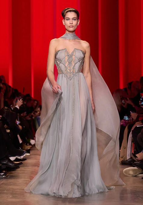 Alia Bhatt's Elie Saab corset gown is from the designer's ‘Desert Rose’ SS 24 collection | Vogue India Ellie Saab Dress, 2024 Couture, Couture 2024, Fashion Show Dresses, Ellie Saab, Corset Gown, Elie Saab Spring, Elie Saab Couture, Boutique Couture