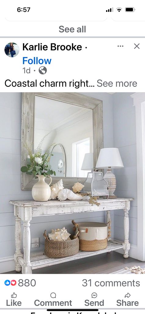 Coast House Decor, Coastal Grandmother Home Decor, Beach House Interior Ideas, Hamptons Beach Houses, White Entry Table, Obx House, Beach House White, Rustic Beach House Decor, Hamptons Style House